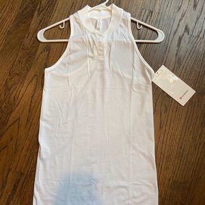 Lululemon Swiftly Sleeveless Polo tank top